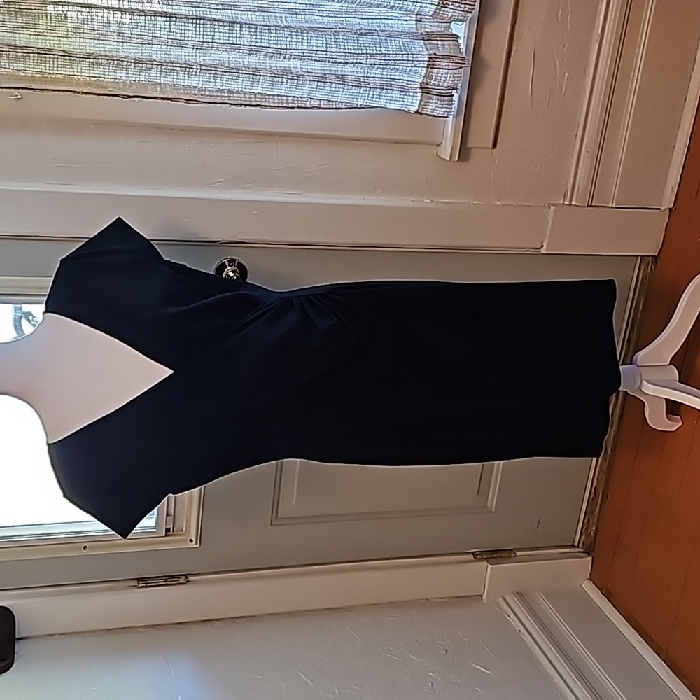 NWT Kenneth Cole Womans Navy Blue Dress in Size 12